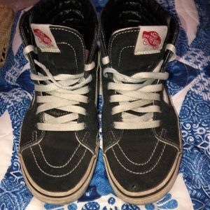 Sk8-Hi black Vans